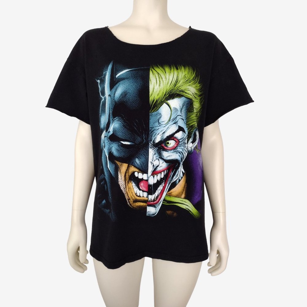Batman and The Joker Graphic Split Image Black Short Sleeved Raw Hem Tee